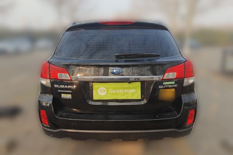 Used Subaru Outback 2011 2.5i Luxury Edition Rear
