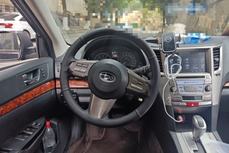 Used Subaru Outback 2011 2.5i Luxury Edition Steering Wheel
