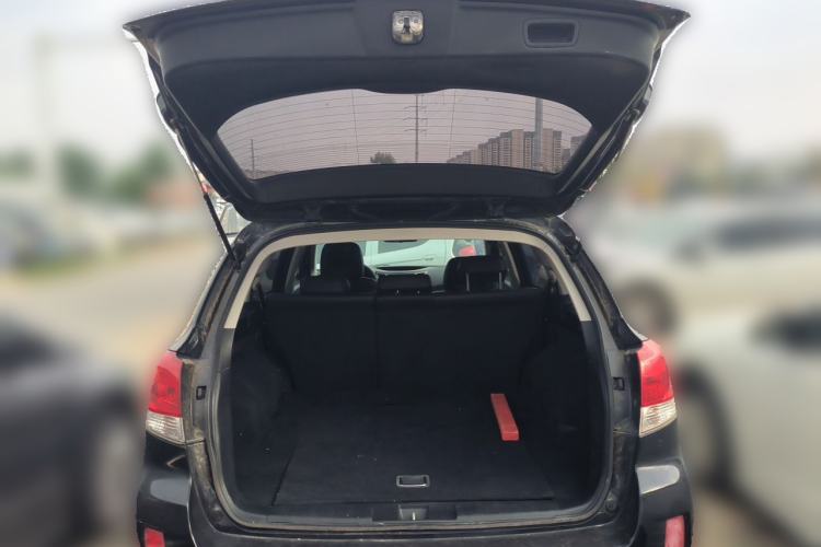 Used Subaru Outback 2011 2.5i Luxury Edition Trunk