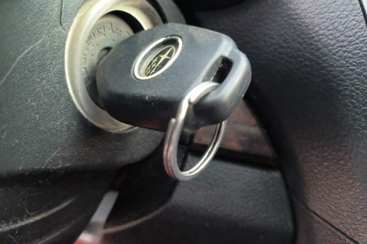 Used Subaru Outback 2011 2.5i Luxury Edition Vehicle Key