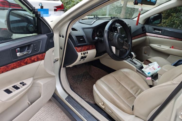 Used Subaru Outback 2011 2.5i Luxury Edition Driver Seat