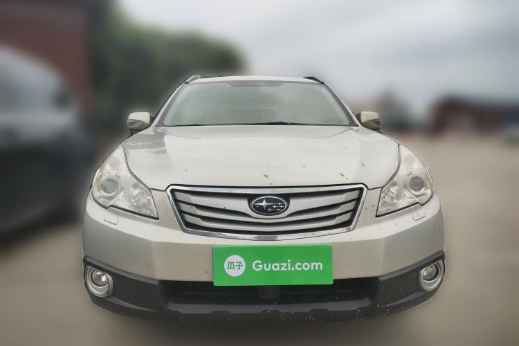 Used Subaru Outback 2011 2.5i Luxury Edition Front
