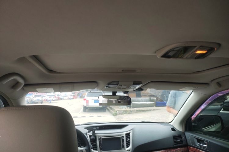 Used Subaru Outback 2011 2.5i Luxury Edition Headliner