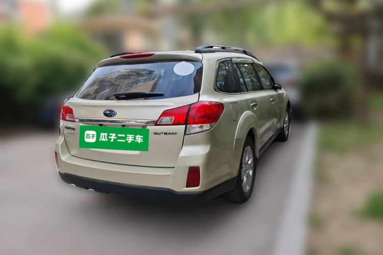 Used Subaru Outback 2011 2.5i Luxury Edition Rear Right 45 Deg