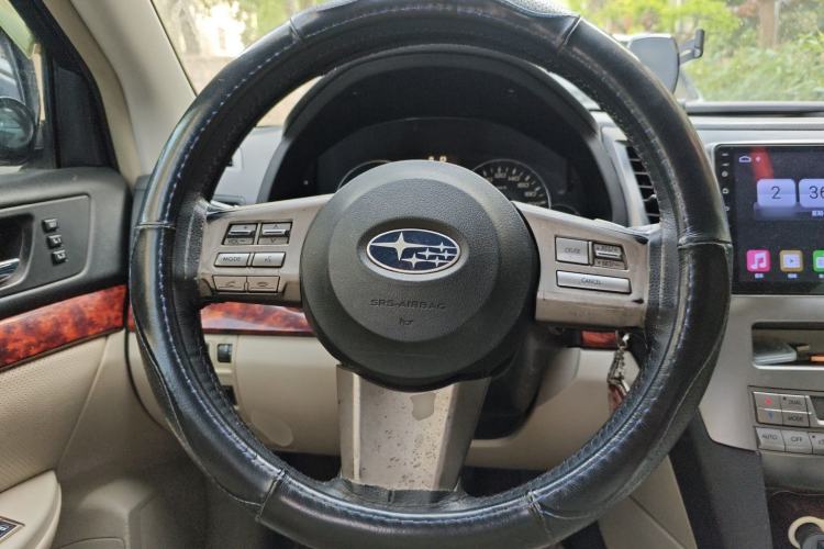 Used Subaru Outback 2011 2.5i Luxury Edition Steering Wheel