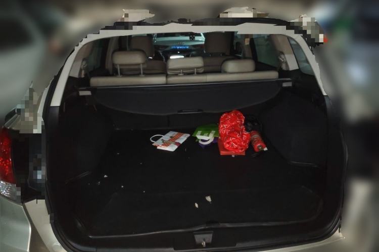Used Subaru Outback 2011 2.5i Luxury Navigation Edition Trunk