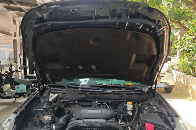Used Subaru Outback 2011 2.5i Luxury Navigation Edition Engine Bay
