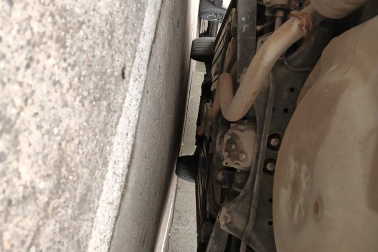 Used Subaru Outback 2011 2.5i Luxury Edition Chassis Rear