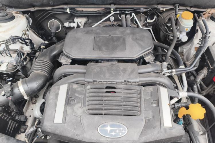 Used Subaru Outback 2011 2.5i Luxury Edition Engine Bay