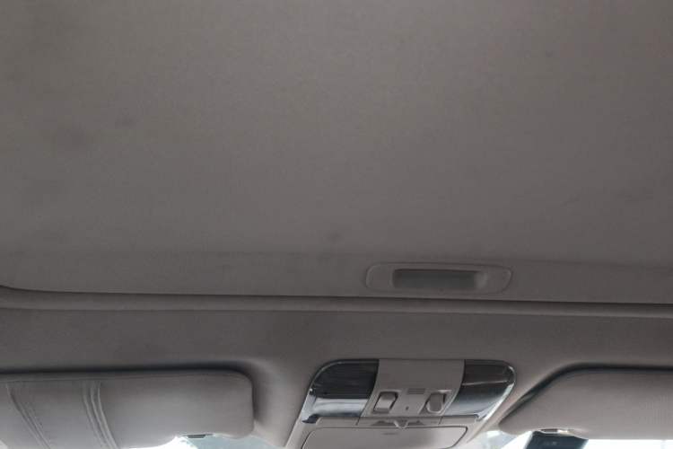 Used Subaru Outback 2011 2.5i Luxury Edition Headliner