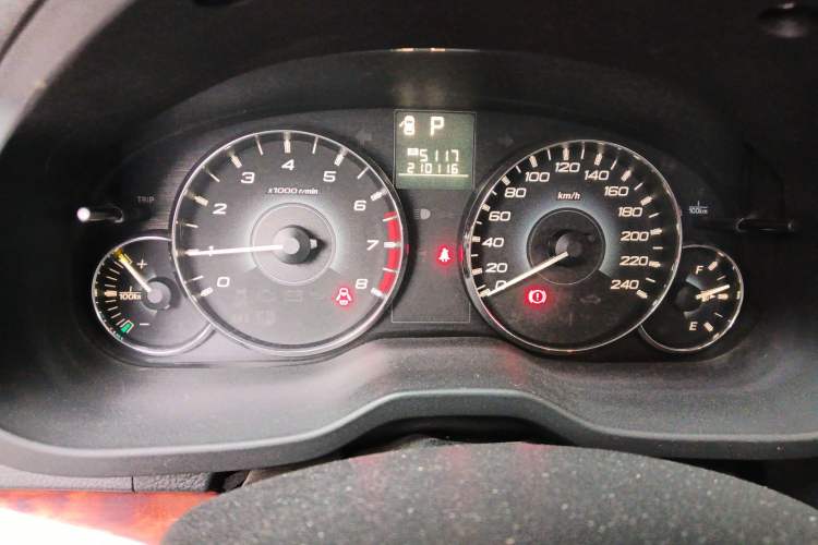 Used Subaru Outback 2011 2.5i Luxury Edition Instrument Cluster