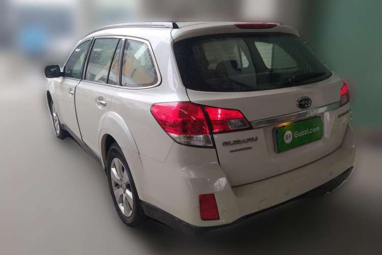 Used Subaru Outback 2011 2.5i Luxury Edition Rear Left 45 Deg