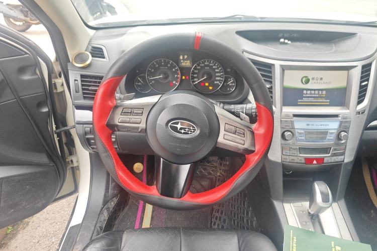 Used Subaru Outback 2011 2.5i Luxury Edition Steering Wheel