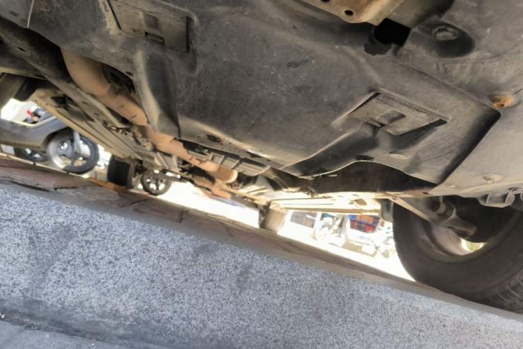 Used Subaru Outback 2011 2.5i Luxury Edition Chassis Front