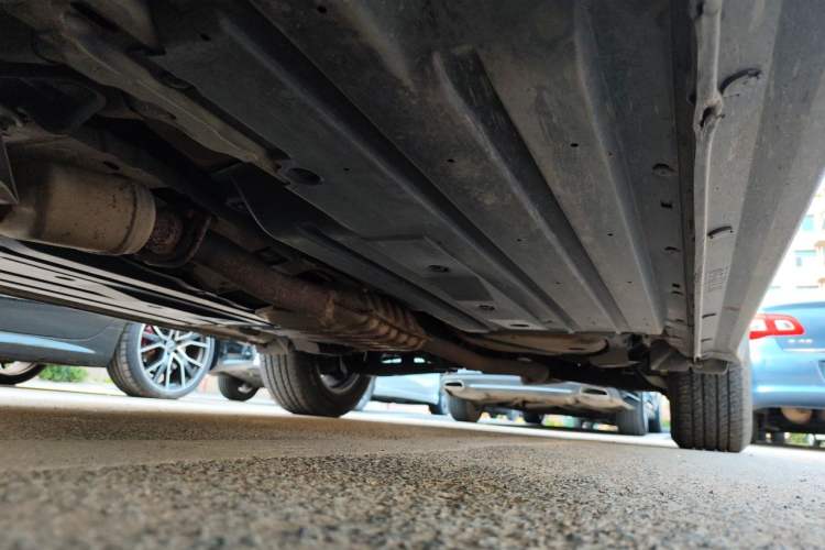 Used Subaru Outback 2011 2.5i Luxury Edition Chassis Front Left