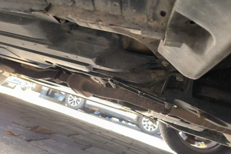 Used Subaru Outback 2011 2.5i Luxury Edition Chassis Front Right