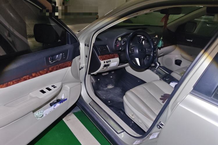 Used Subaru Outback 2011 2.5i Luxury Edition Driver Seat