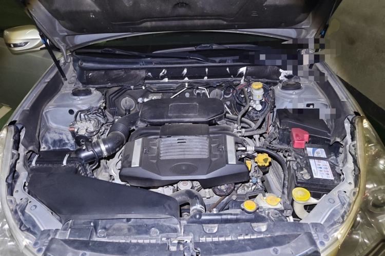 Used Subaru Outback 2011 2.5i Luxury Edition Engine Bay