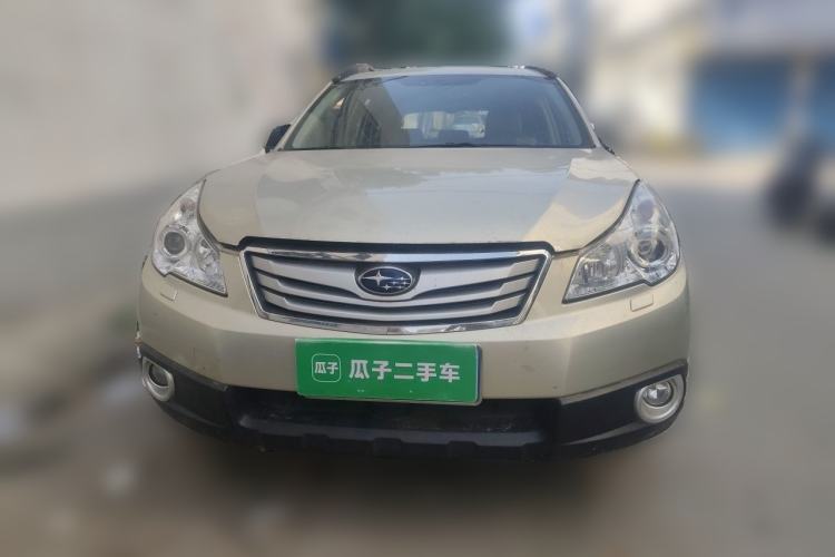 Used Subaru Outback 2011 2.5i Luxury Edition Front