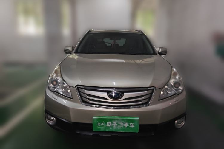 Used Subaru Outback 2011 2.5i Luxury Edition Front