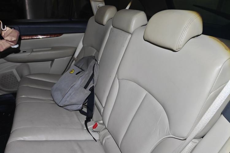 Used Subaru Outback 2011 2.5i Luxury Edition Left Rear Seat