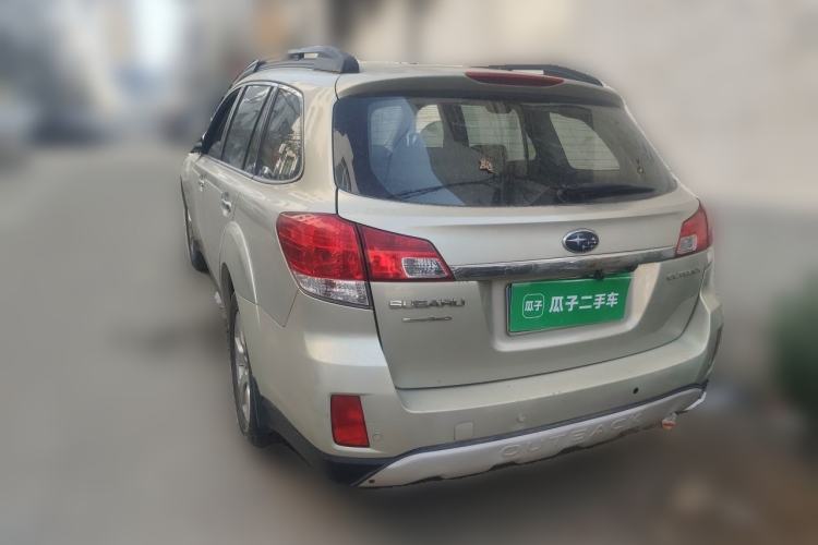 Used Subaru Outback 2011 2.5i Luxury Edition Rear Left 45 Deg