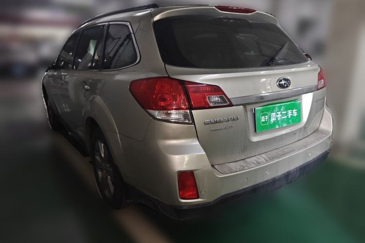 Used Subaru Outback 2011 2.5i Luxury Edition Rear Left 45 Deg