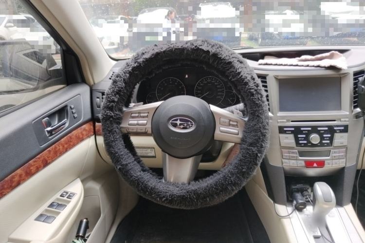 Used Subaru Outback 2011 2.5i Luxury Navigation Edition Steering Wheel