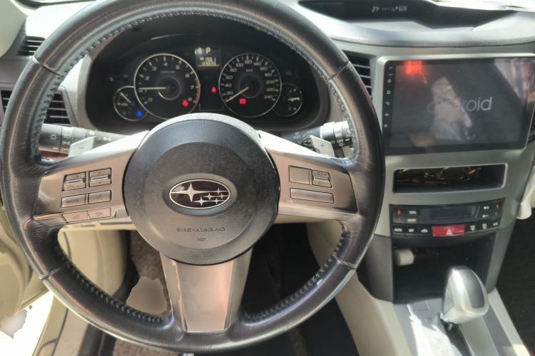 Used Subaru Outback 2011 2.5i Luxury Edition Steering Wheel