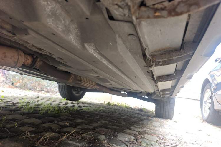 Used Subaru Outback 2012 2.5i Luxury Edition Chassis Front Left