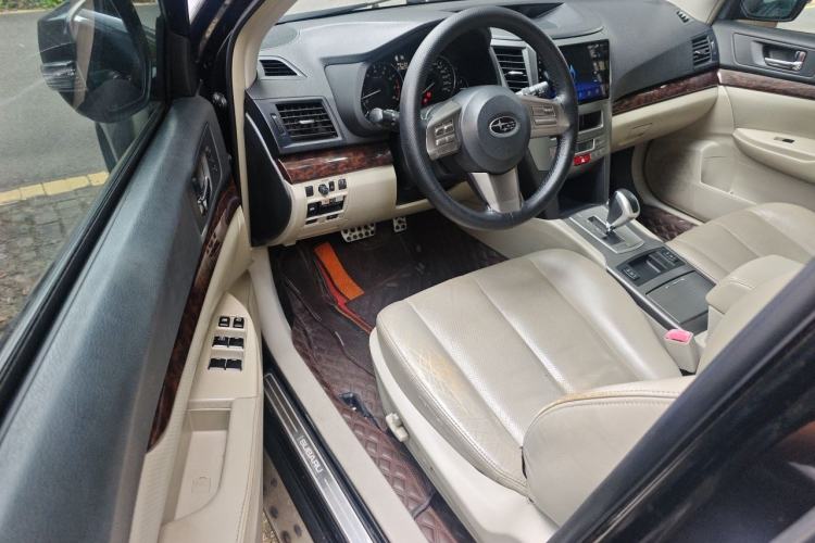 Used Subaru Outback 2012 2.5i Luxury Edition Driver Seat