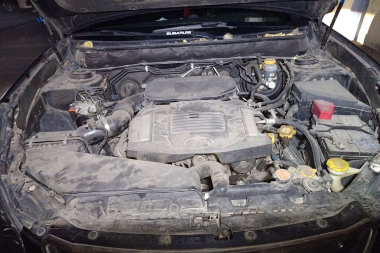 Used Subaru Outback 2012 2.5i Sport Edition Engine Bay