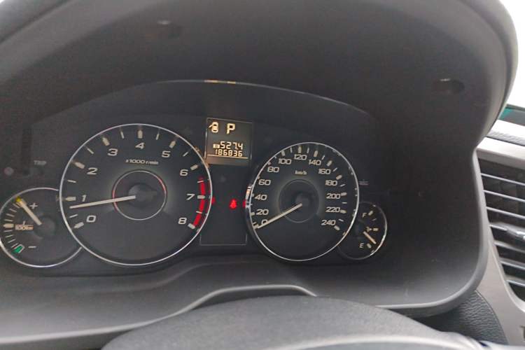 Used Subaru Outback 2012 2.5i Sport Edition Instrument Cluster