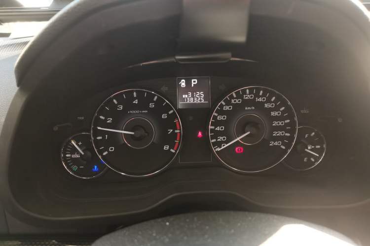 Used Subaru Outback 2012 2.5i Sport Edition Instrument Cluster