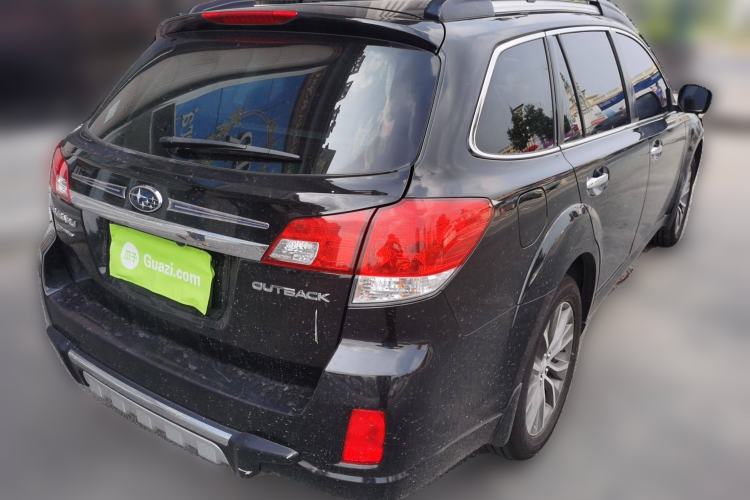 Used Subaru Outback 2012 2.5i Sport Navigation Edition Rear Right 45 Deg