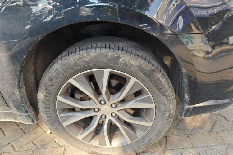Used Subaru Outback 2012 2.5i Sport Edition Right Front Wheel Hub