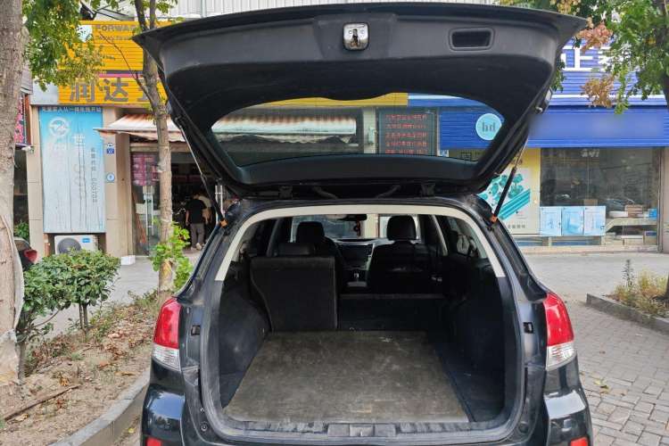 Used Subaru Outback 2012 2.5i Sport Edition Trunk