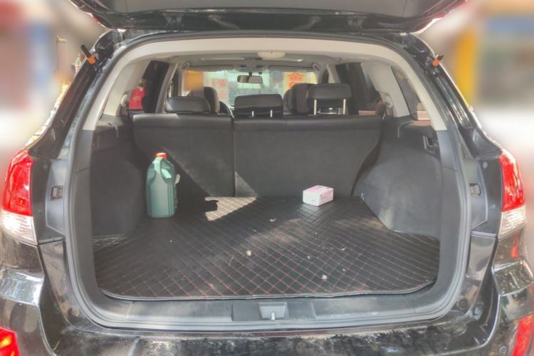 Used Subaru Outback 2012 2.5i Sport Edition Trunk