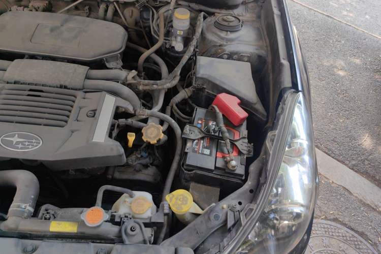 Used Subaru Outback 2012 2.5i Sport Edition Engine Bay Left