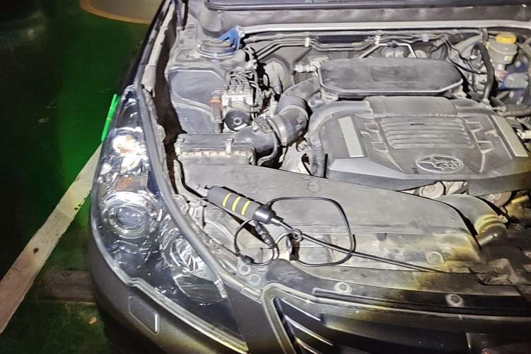 Used Subaru Outback 2012 2.5i Sport Edition Engine Bay Right