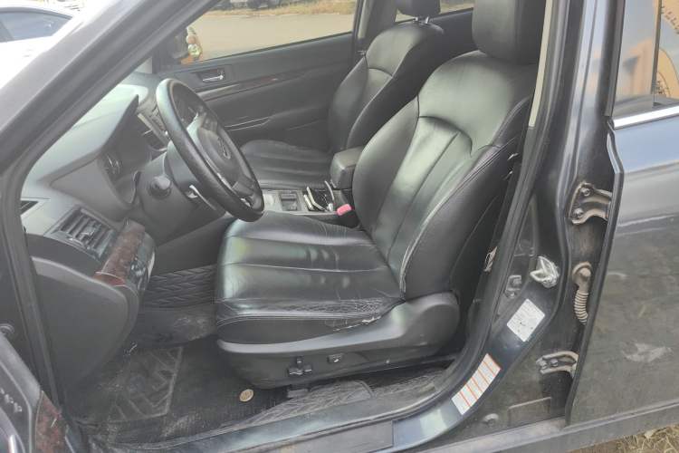 Used Subaru Outback 2012 2.5i Luxury Edition Left Front Seat