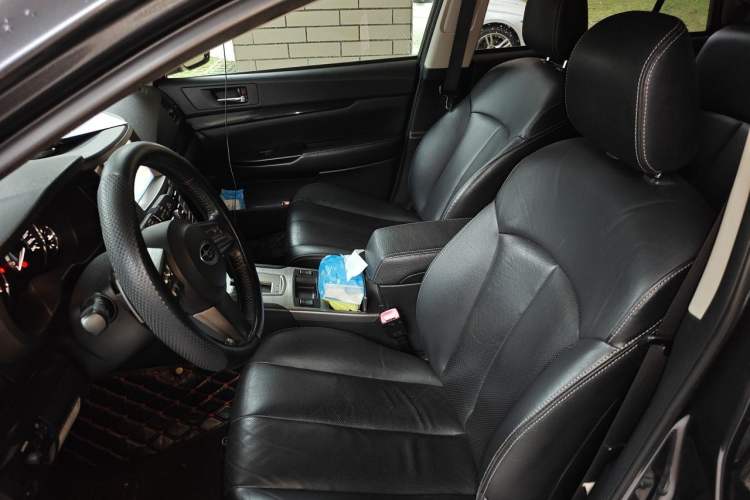 Used Subaru Outback 2012 2.5i Sport Edition Left Front Seat