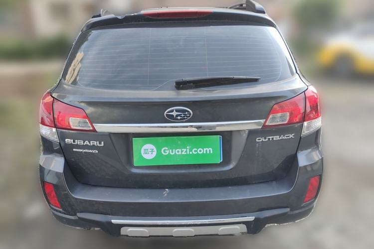 Used Subaru Outback 2012 2.5i Luxury Edition Rear