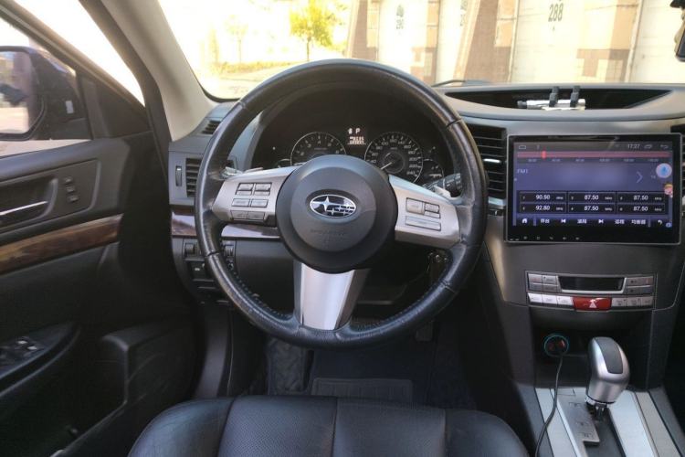 Used Subaru Outback 2012 2.5i Luxury Edition Steering Wheel