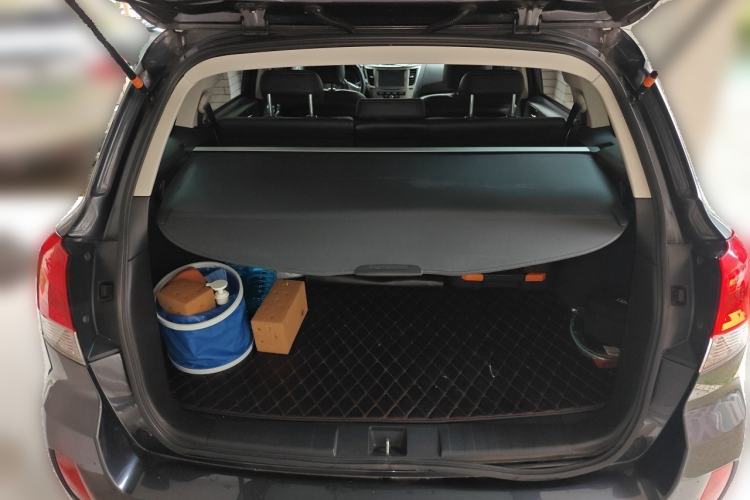 Used Subaru Outback 2012 2.5i Sport Edition Trunk