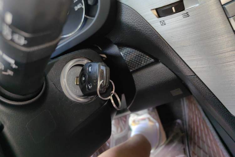 Used Subaru Outback 2012 2.5i Sport Edition Vehicle Key