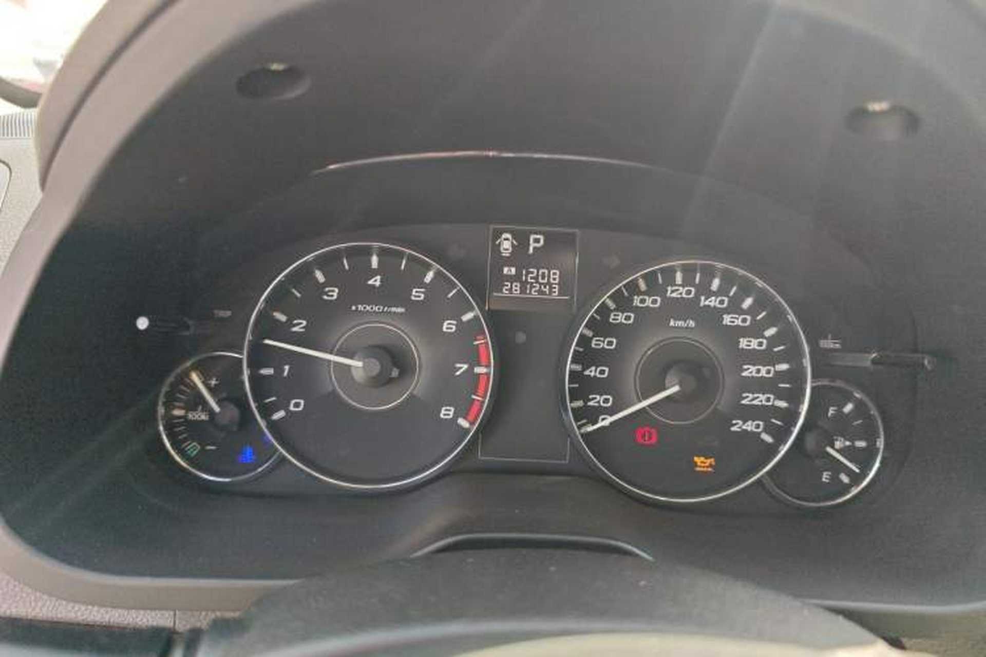 Used Subaru Outback 2012 2.5i Luxury Edition Instrument Cluster