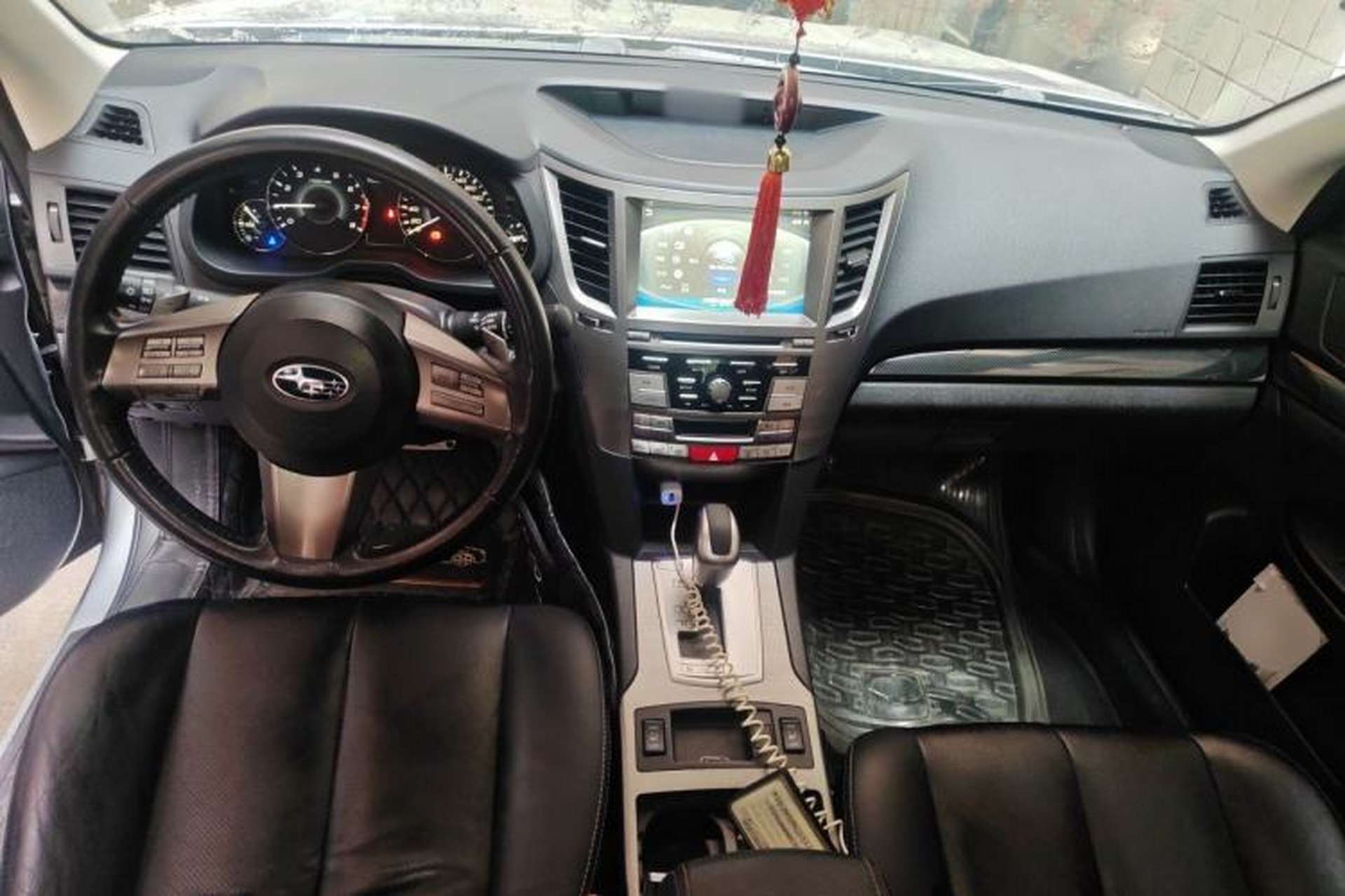 Used Subaru Outback 2012 2.5i Sport Edition Center Console