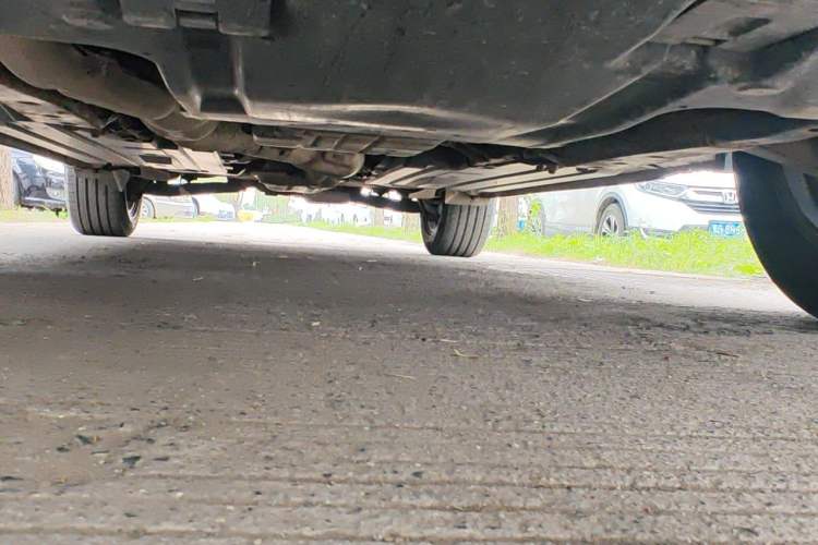 Used Subaru Outback 2012 2.5i Luxury Edition Chassis Front