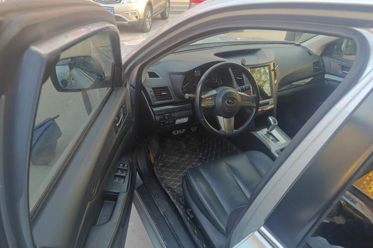 Used Subaru Outback 2012 2.5i Sport Edition Driver Seat